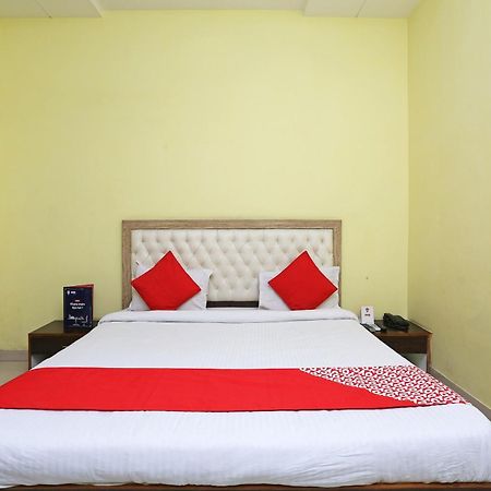 Collection O Hotel Pearl Raipur  Exterior photo